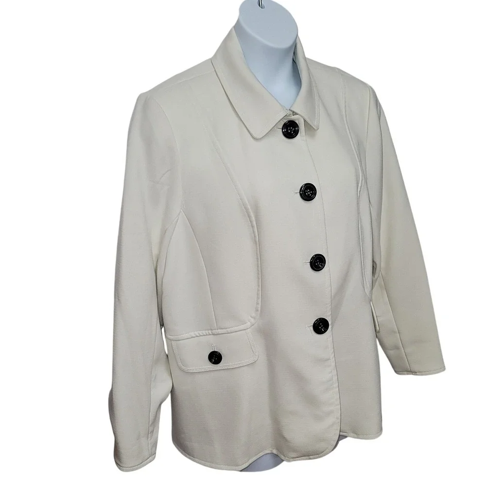 Focus 2000 Cream Blazer Jacket Classic Tailored Workwear Sz 22W Quiet Luxury‎